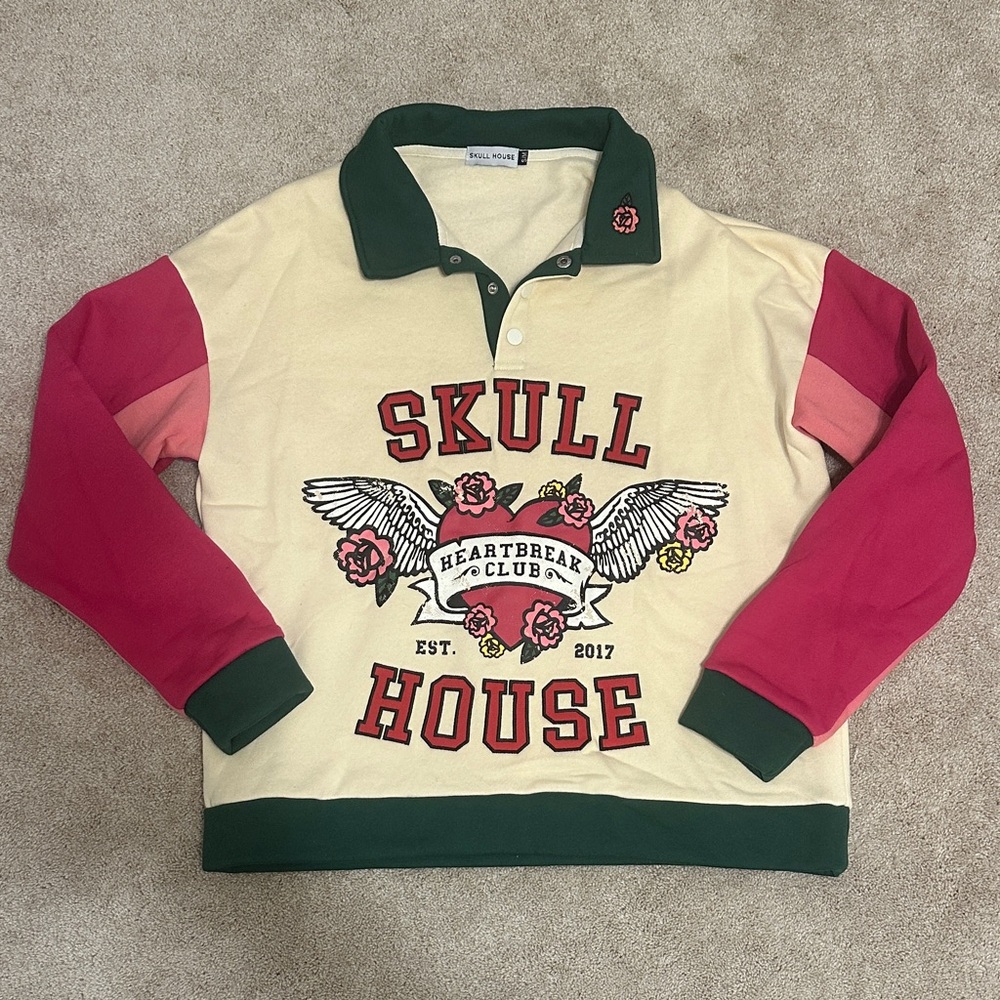 Skull House Top
